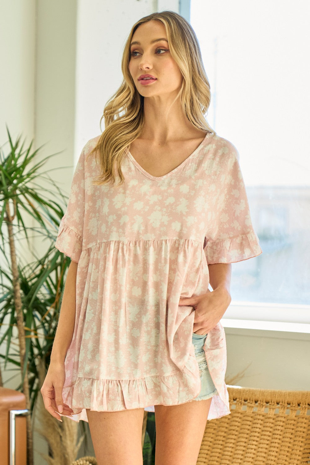 Style 3201 Blush V Neck Floral Top