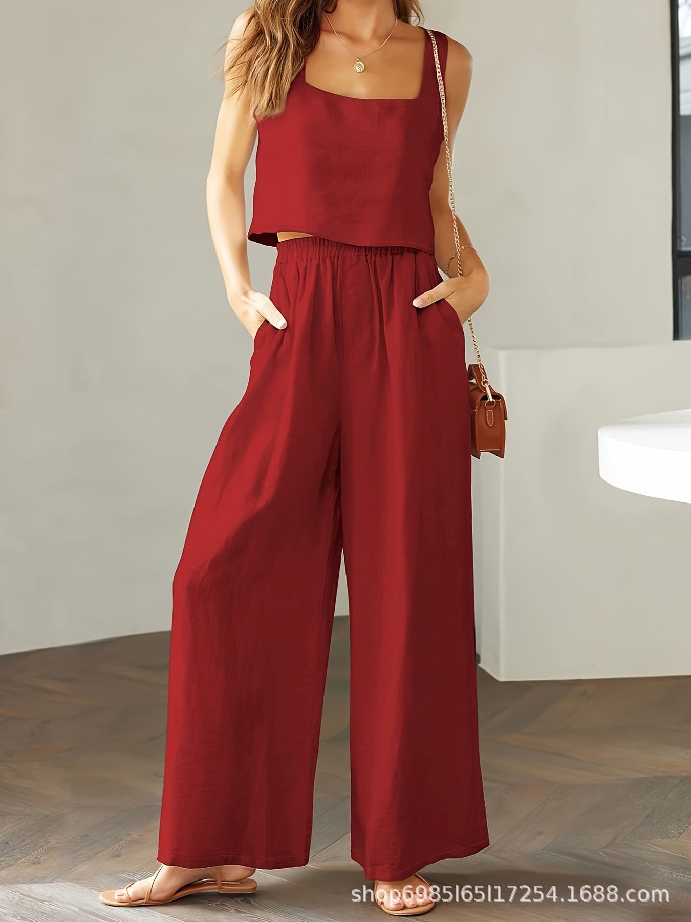 Style 2006 Red Square Neck 2PC Set