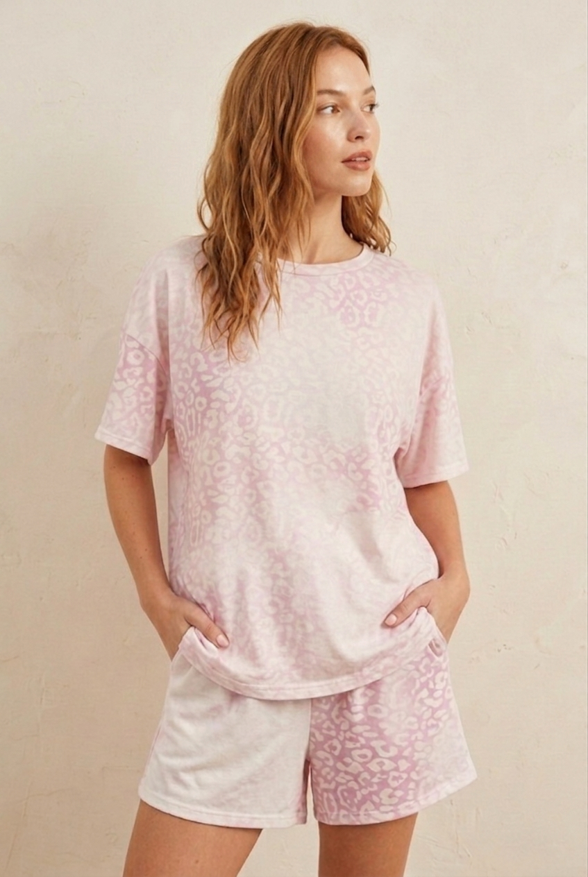 065 Soft Lavender Leopard T-Shirt & Shorts Set