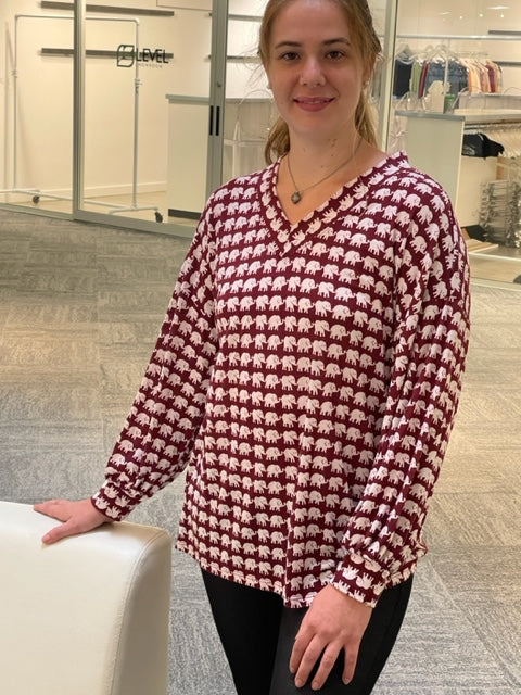 Style 5292-015 Elephant V Neck Top