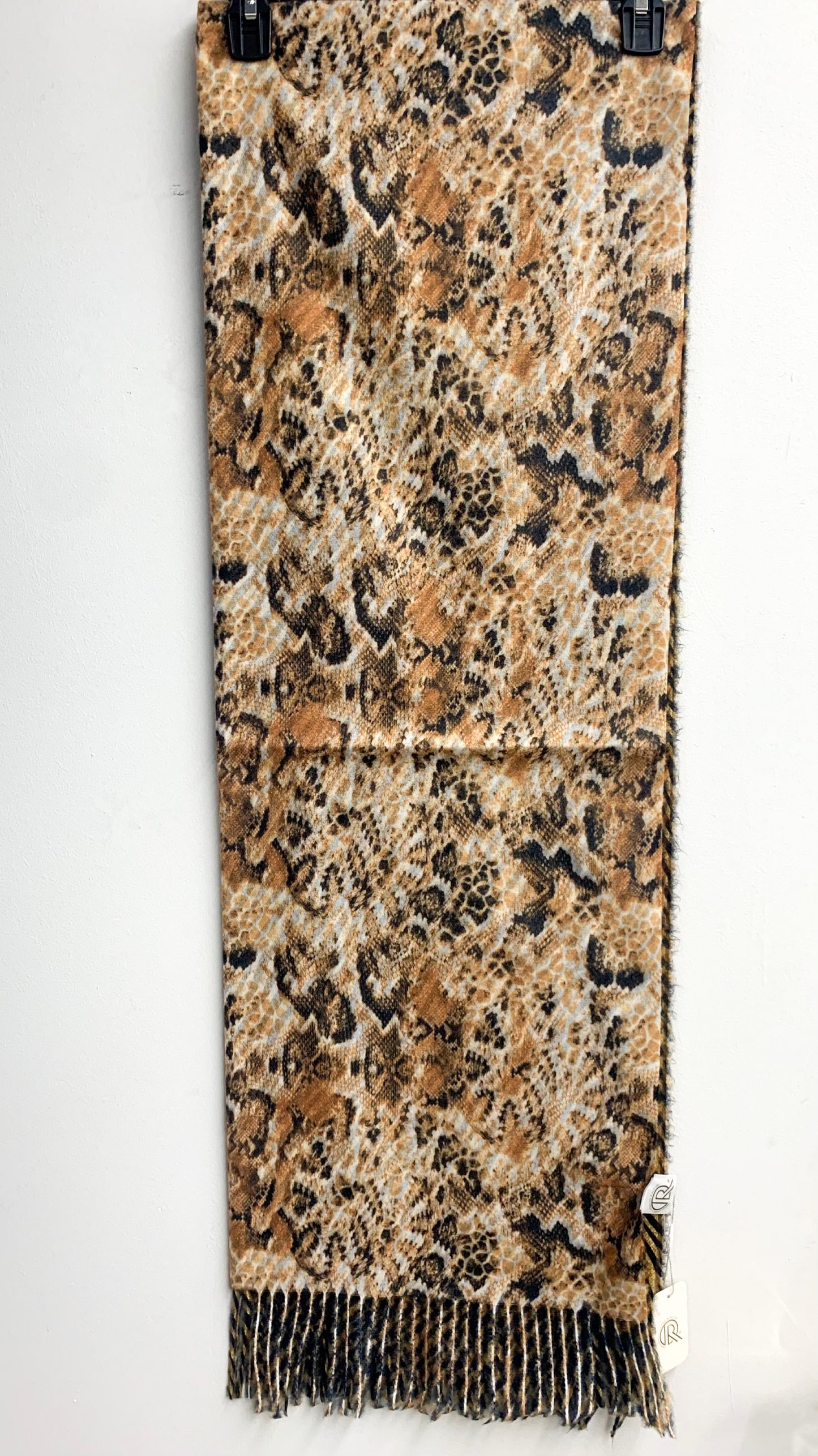 40310 Animal Print Scarf