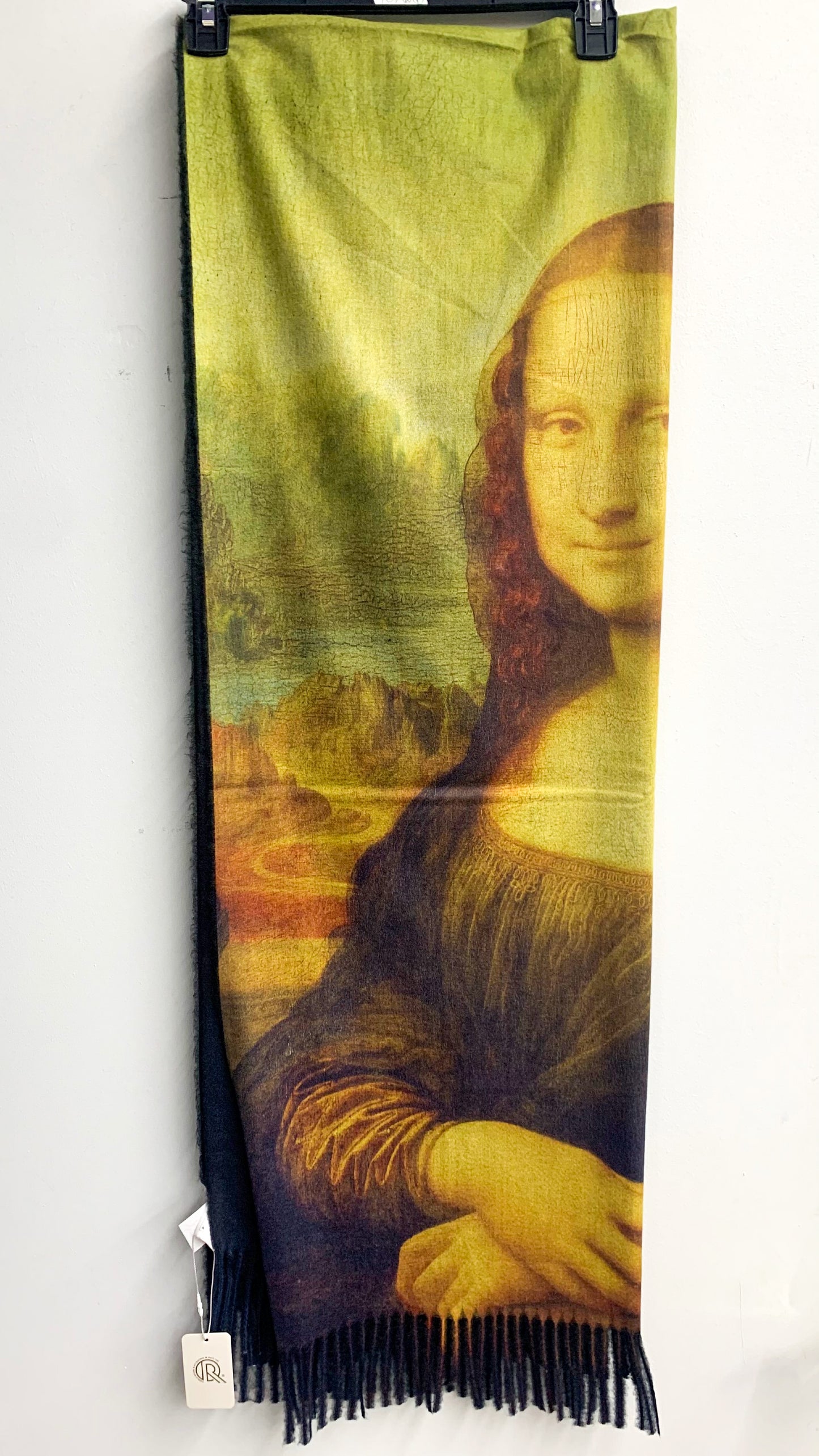 40500 Unique Mona Lisa Scarf