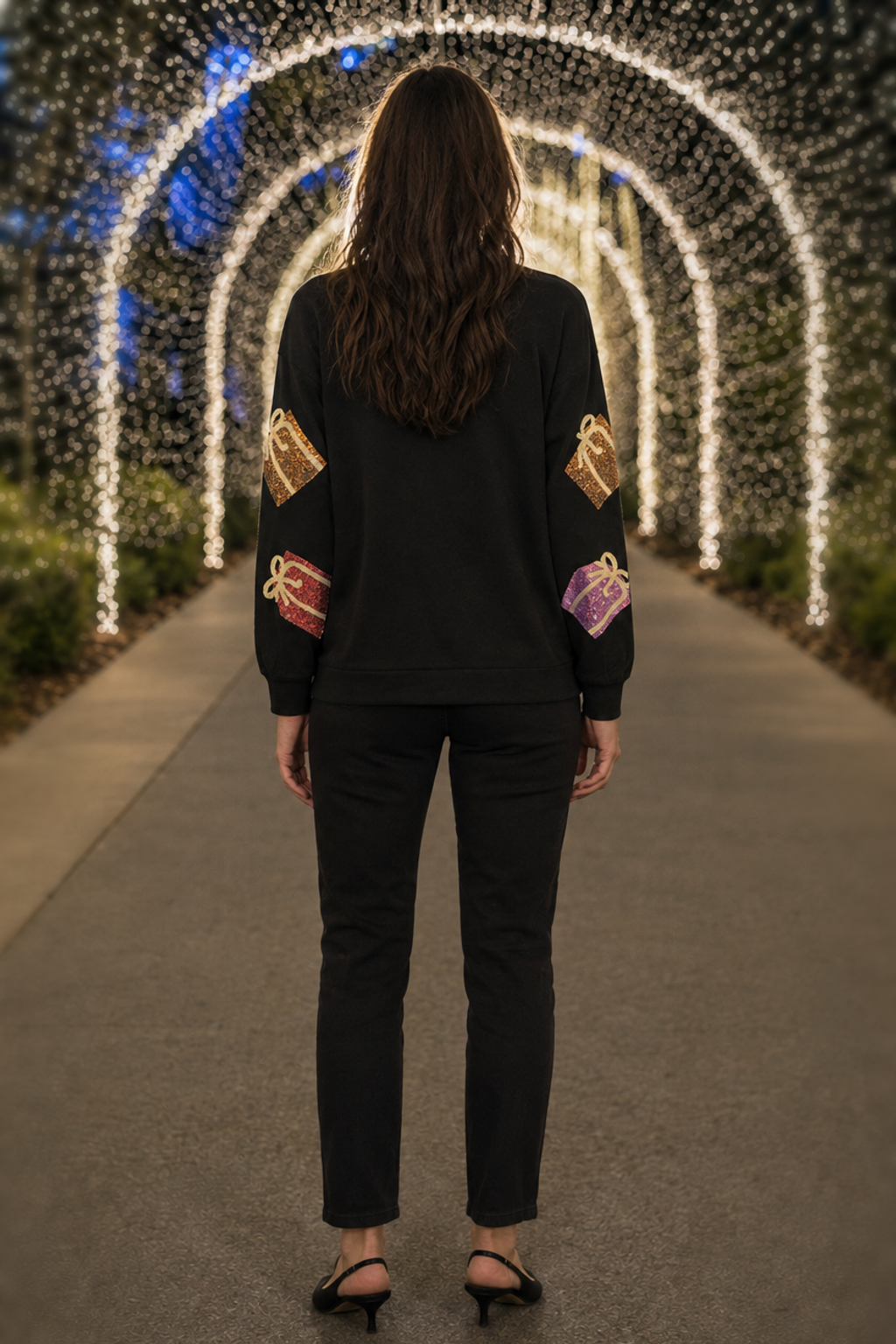 055 Sequin Gift Box Holiday Sweatshirt