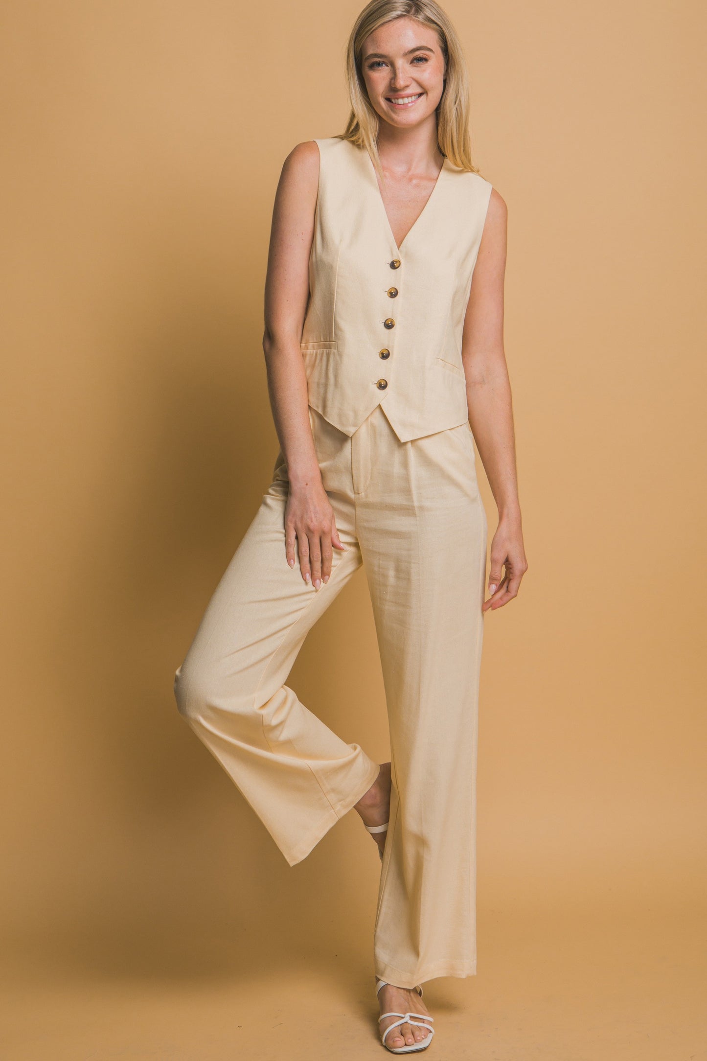 Style 5160 Khaki Linen V-Neck Vest