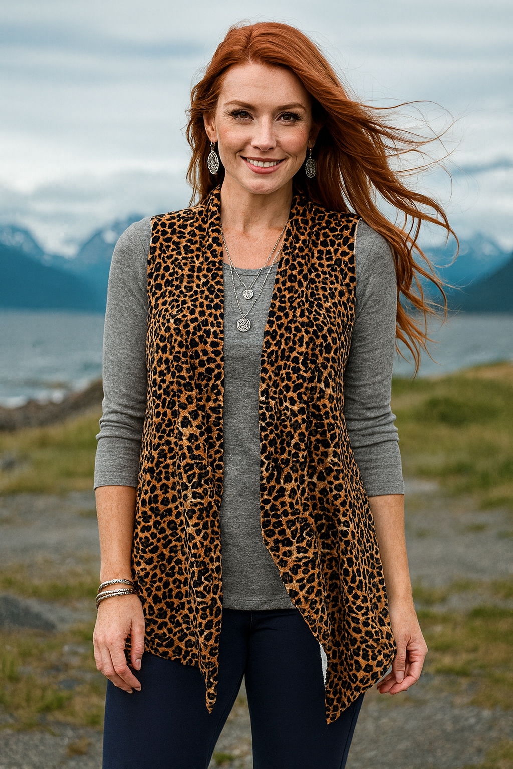 60040S Wildcat Leopard Sherpa Lined Vest