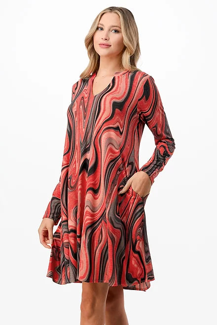 Style 5725 Print Tunic Dress With Side Pockets Plus