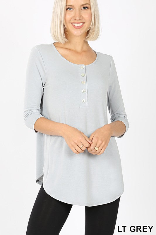 1597 Light Grey Three Quarter Length Top W/ Buttons