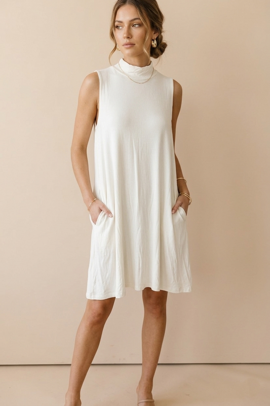 2905 White Mist Sleeveless Pocket Dress