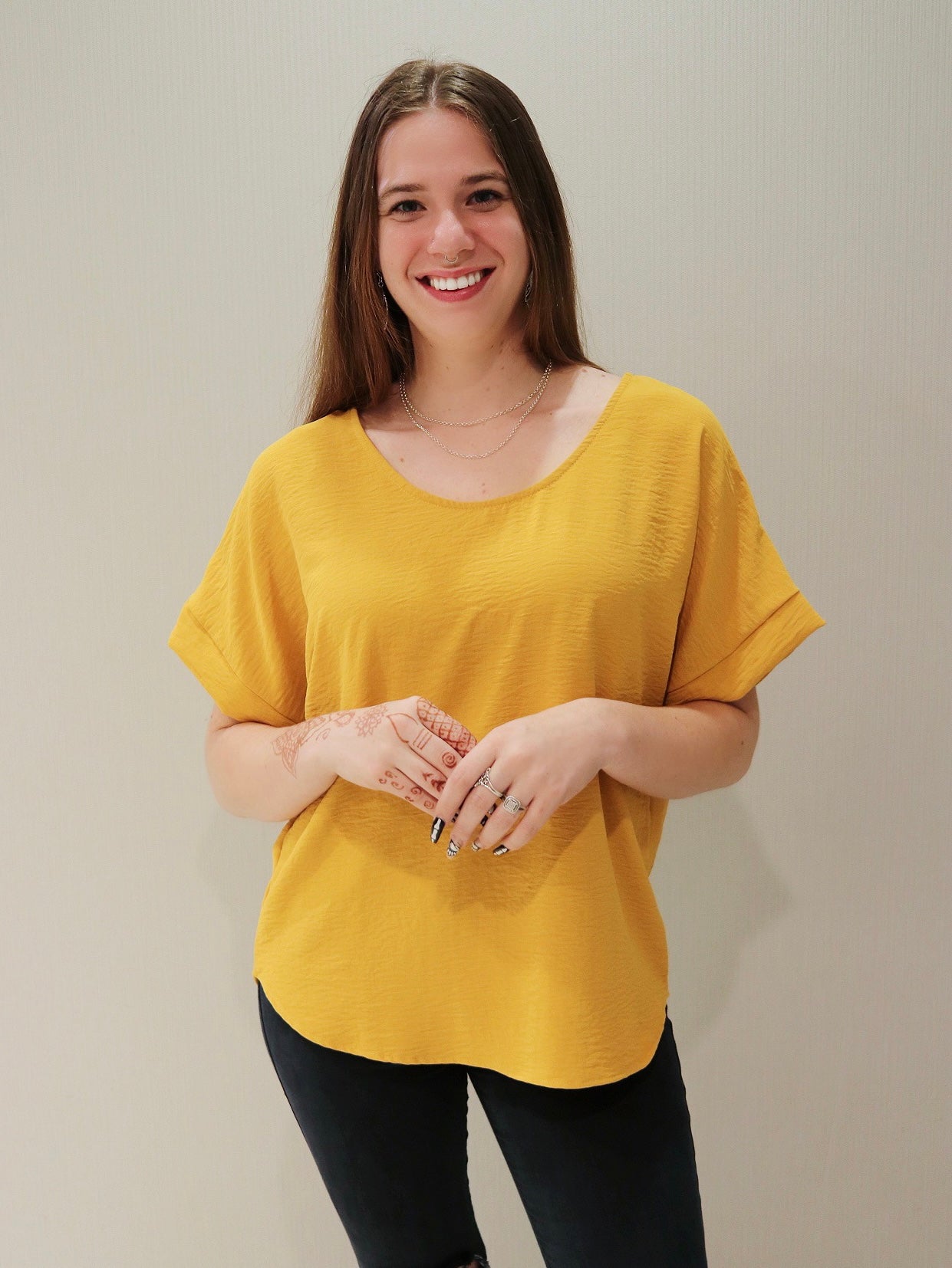 Style 10295 Mustard S/Sl Signature Fabric Top