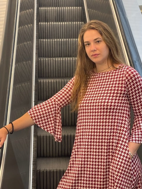 Style 83593-102 Burgundy White Bell Sleeve Game Day Tunic Dress W/side Pockets