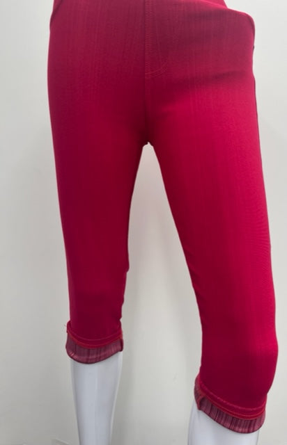 J-04 RedTummy Tucker Capri Jeggings