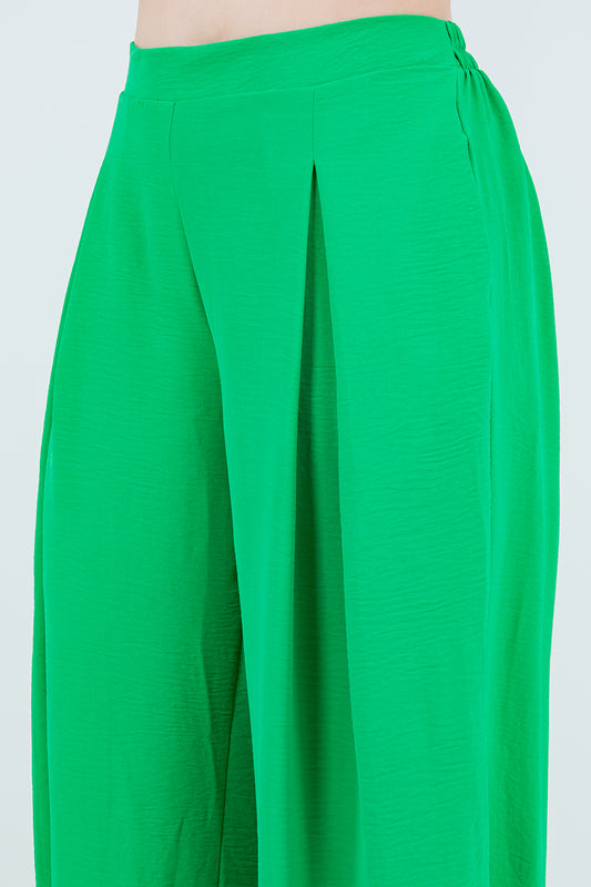 Style 6122 Kelly Green Airflow Pleat Front Pant