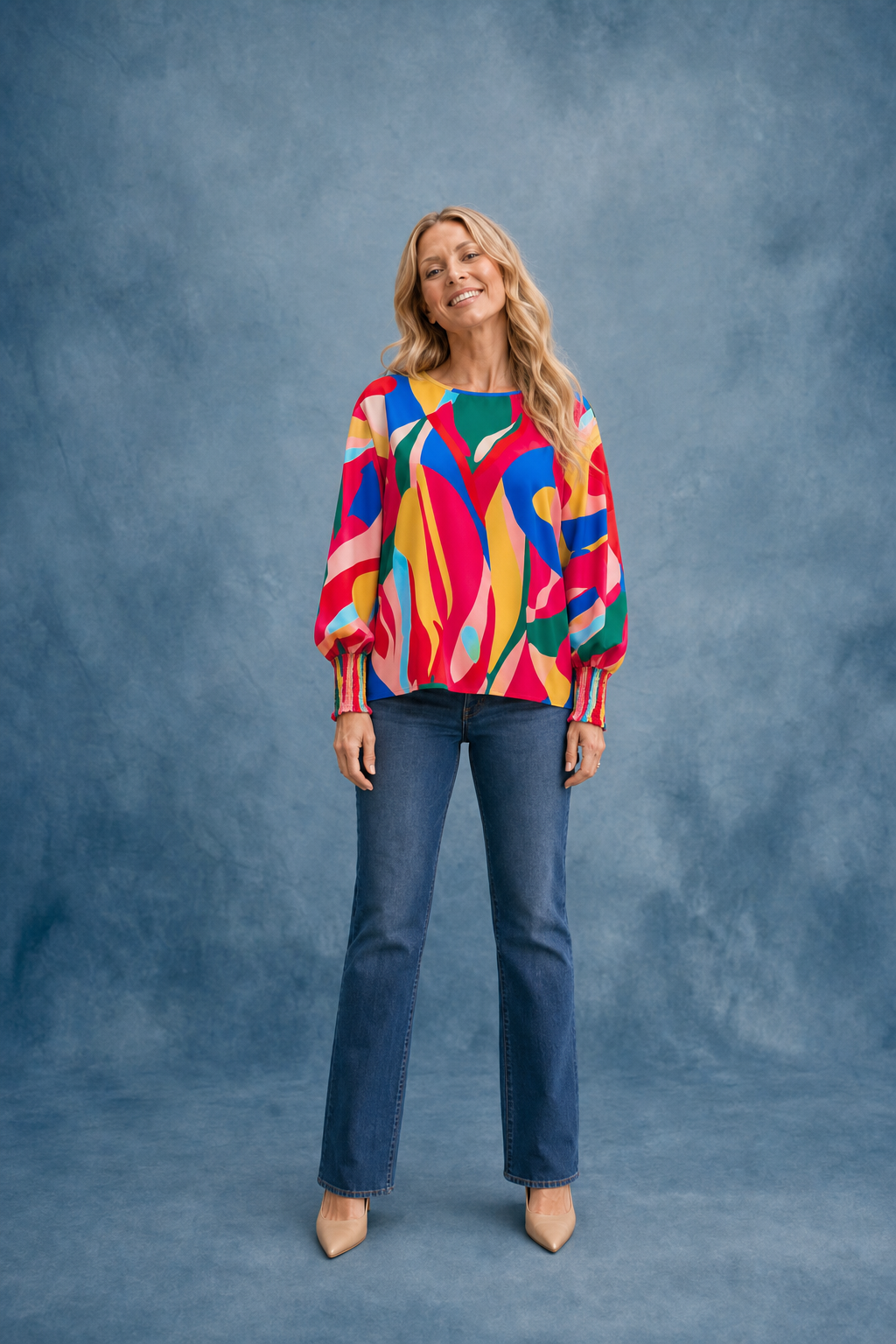 Style 2597 Abstract Print Puff Sleeve Top