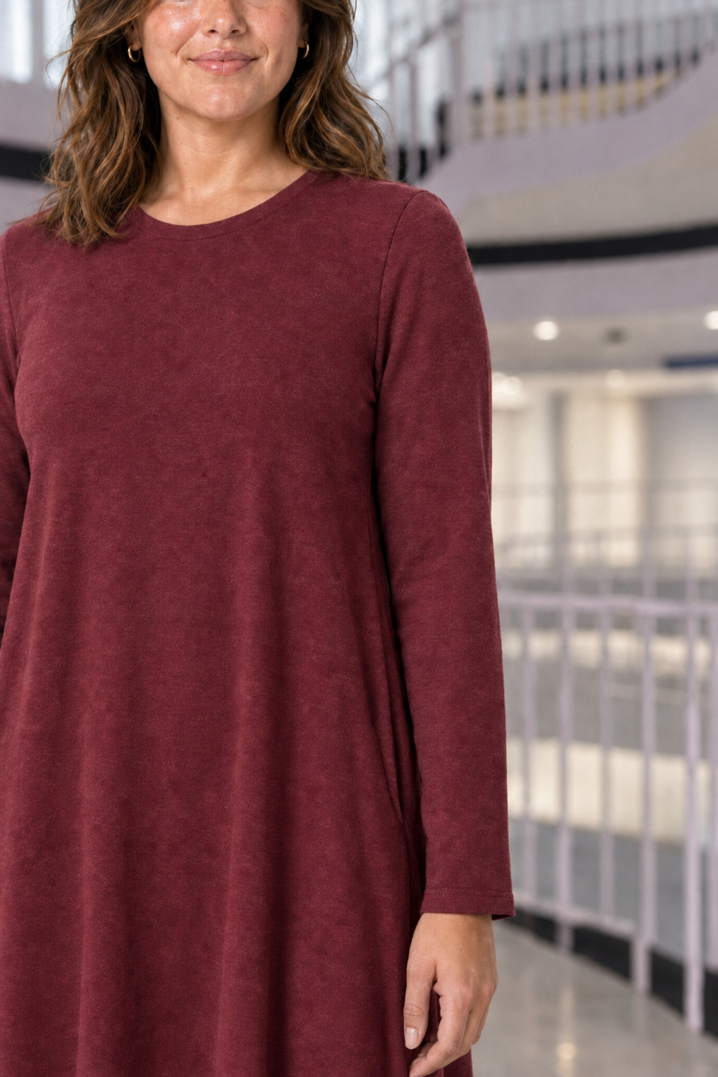 RD-9497AB Burgundy Swing Pocket Dress Plus — Sleeves detail