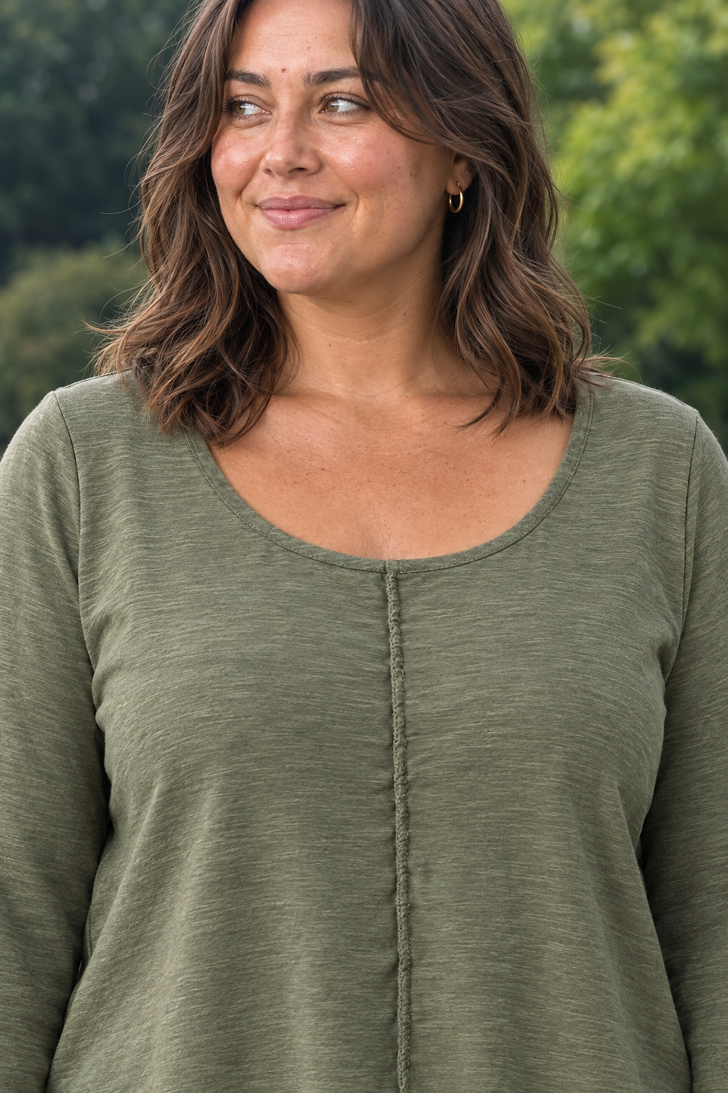 687 Olive Bell Sleeve Flowy Knit Top Plus — Neckline detail