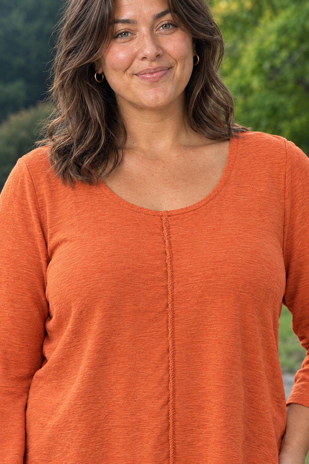 687 Orange Bell Sleeve Flowy Knit Top Plus — Neckline detail