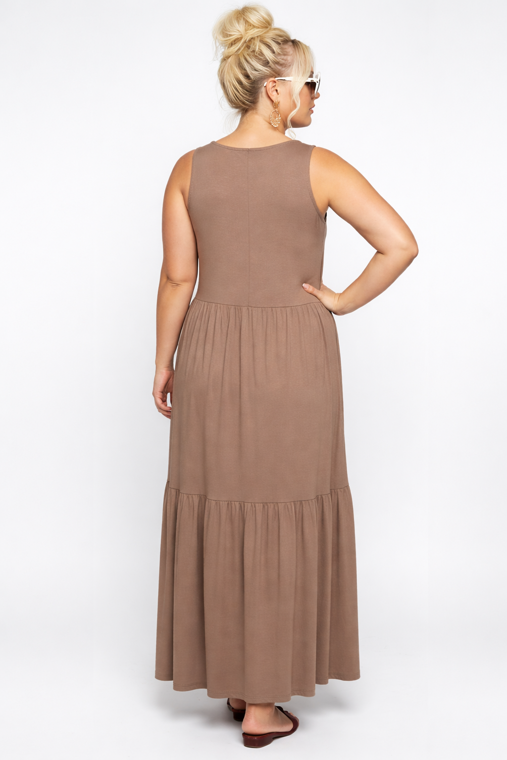 43050 Mocha Muse Tiered Maxi Dress Plus