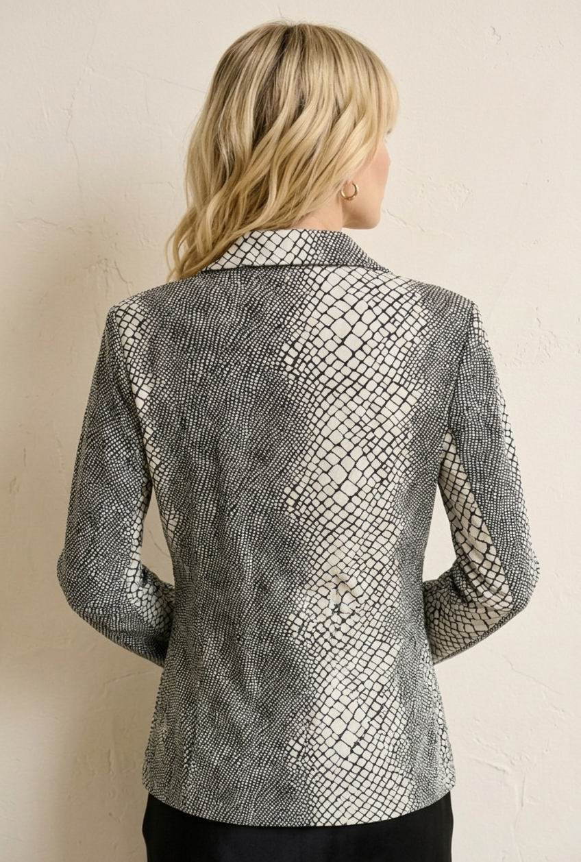 JA-105 Black & White Abstract Reptile Print Jacket