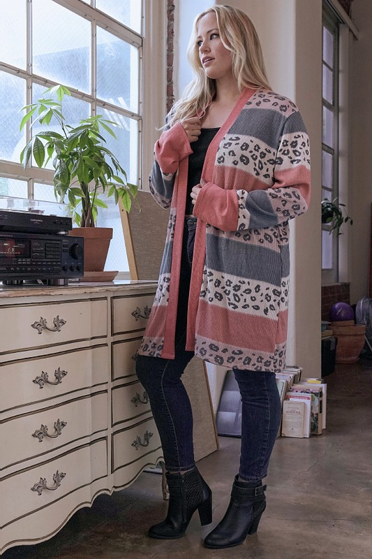 2542 Leopard Cardigan - Rust Plus