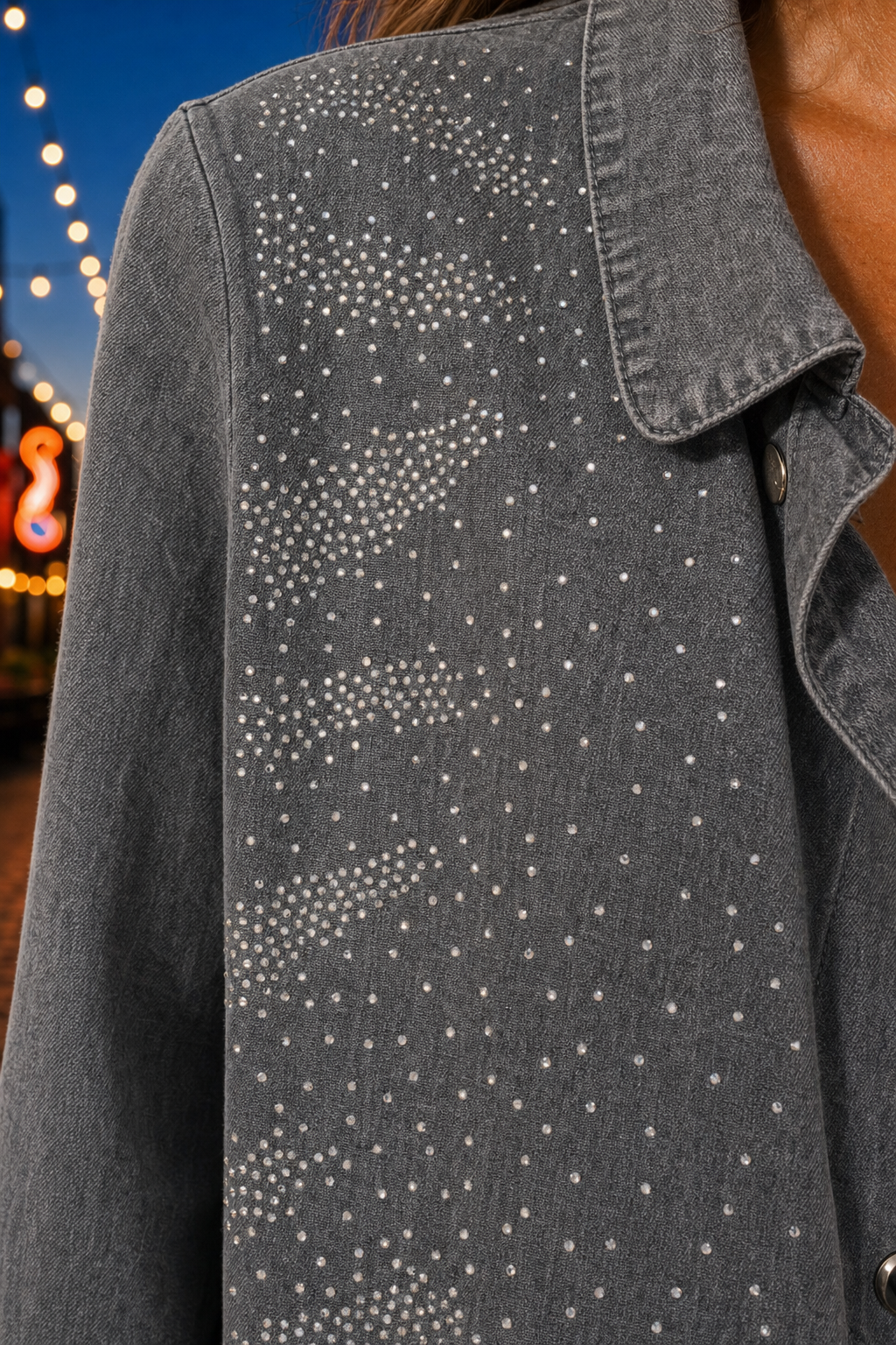 CLS-5015 Tencel Rhinestone Ruffle Hem Shirt Jacket — Embroidery detail
