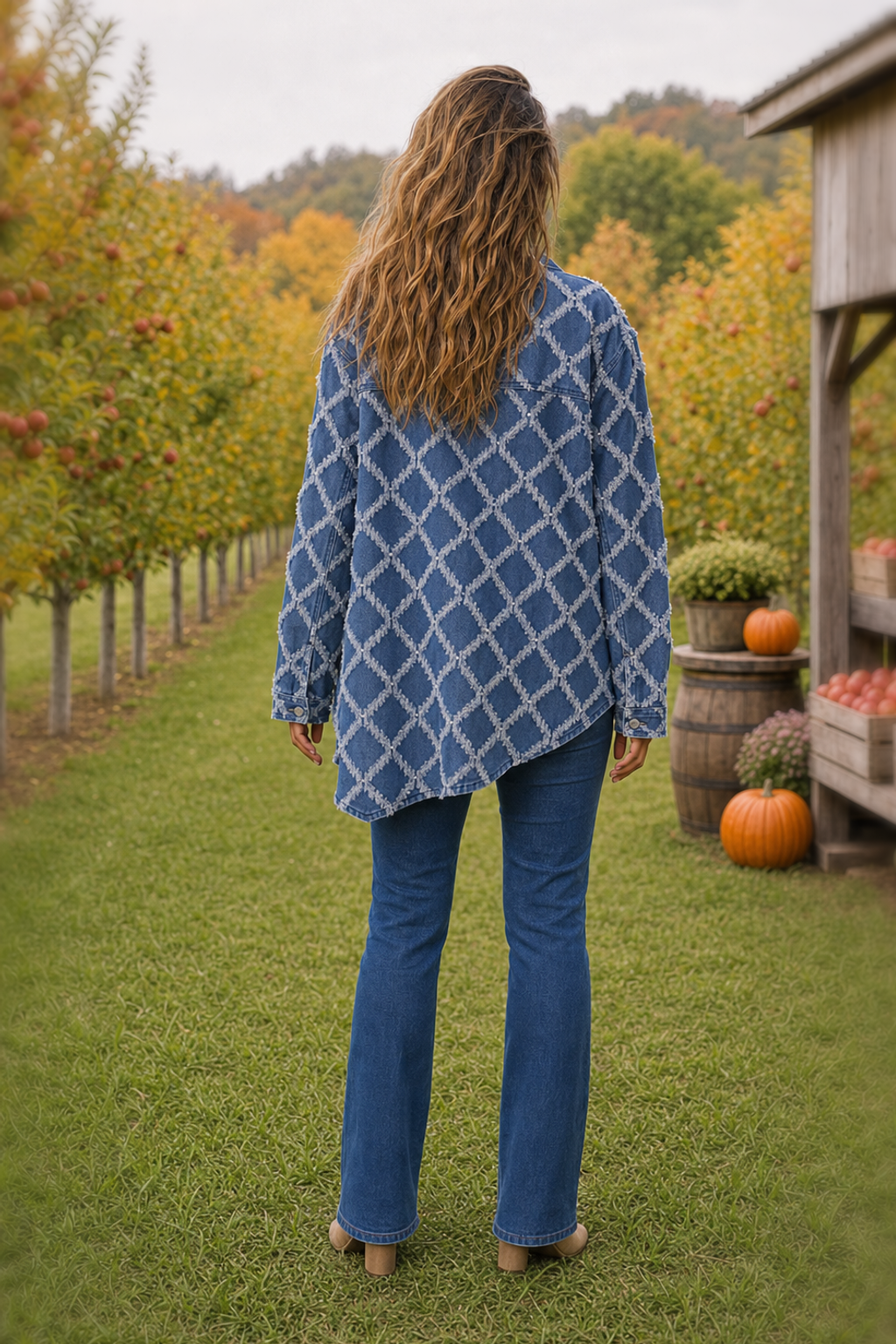 SP14480 Frayed Diamond Denim Jacket