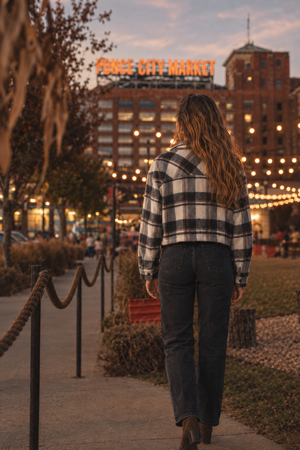 801143H 80114 Dark Plaid Cropped Shacket