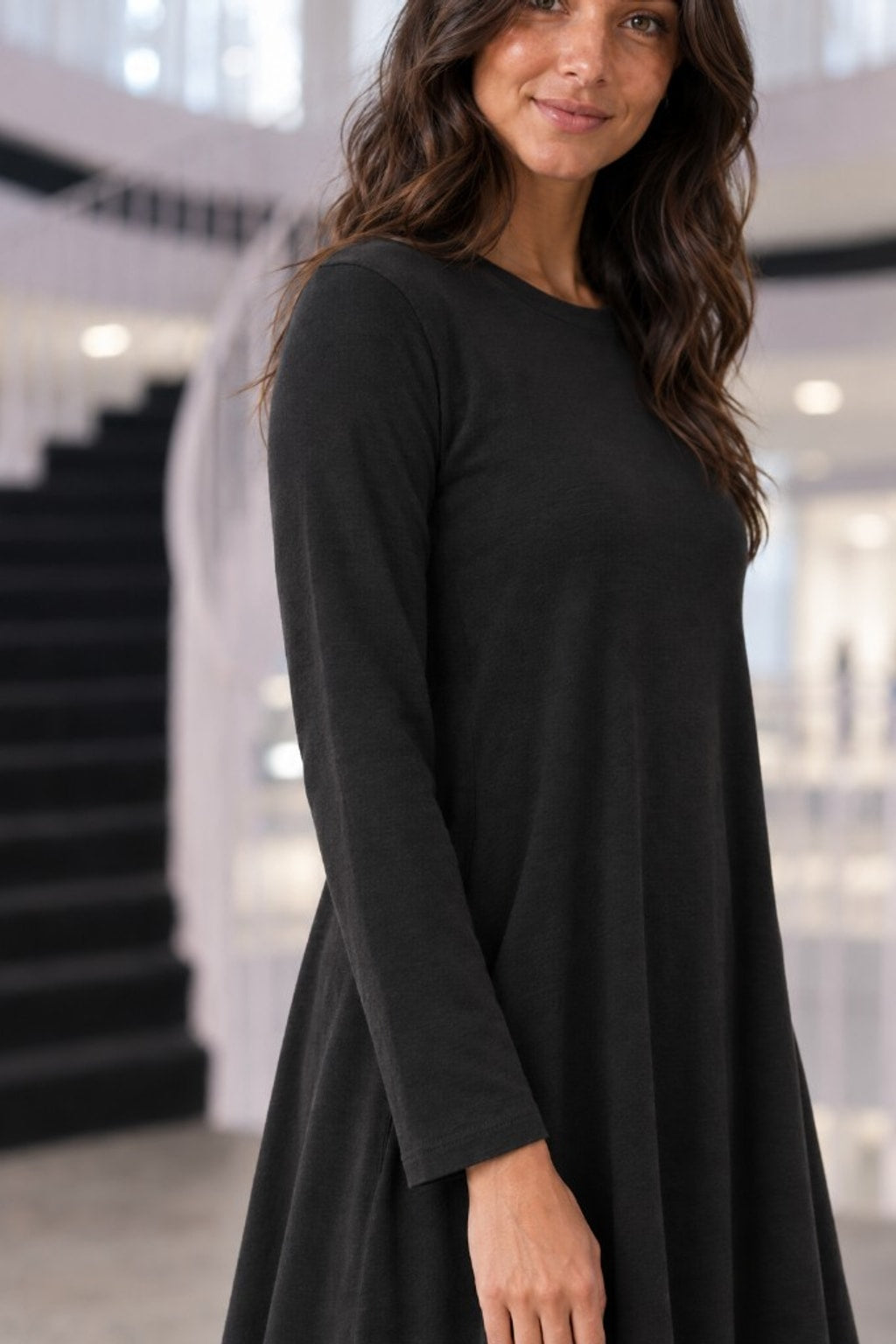 RD-9497AB Black Swing Pocket Dress — Sleeves detail