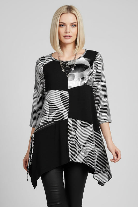 046 Black & White Paneled Blouse