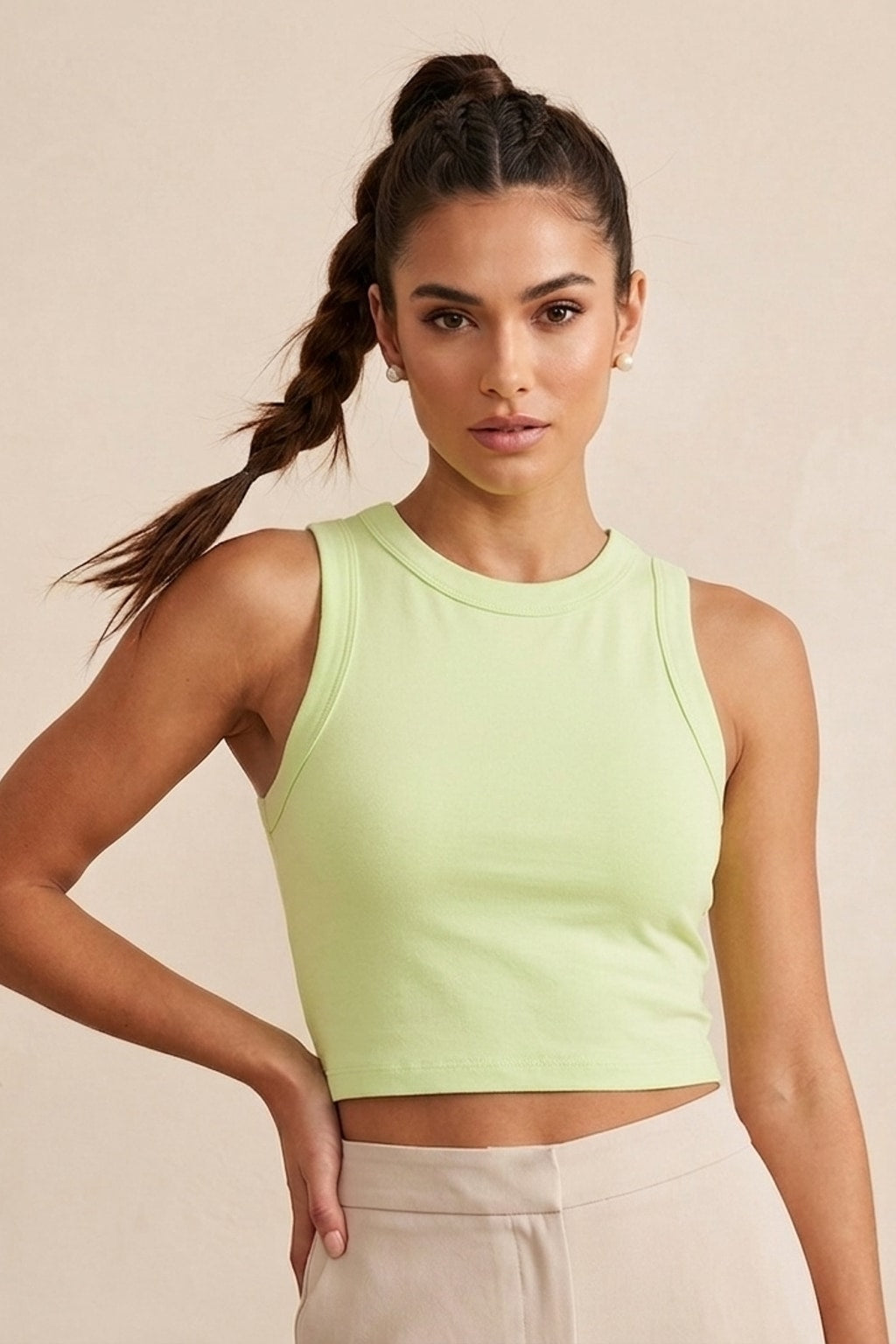 18100 Light Green Sleeveless Tank Top