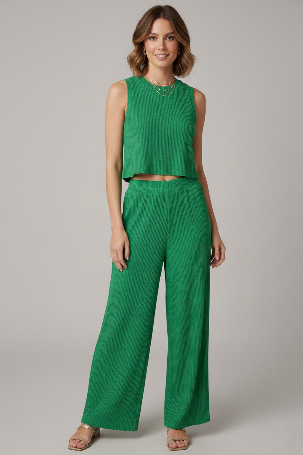 IRIS-1S Emerald Breeze Sleeveless Crinkle Top & Wide-Leg Pant Set