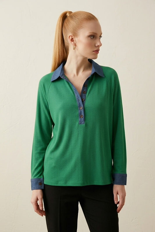 6277 Emerald Green Denim Trim Top