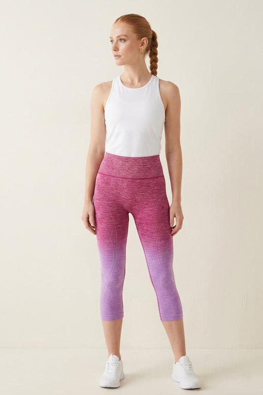 82600 Pink & Purple Ombre High-Rise Seamless Capri Leggings