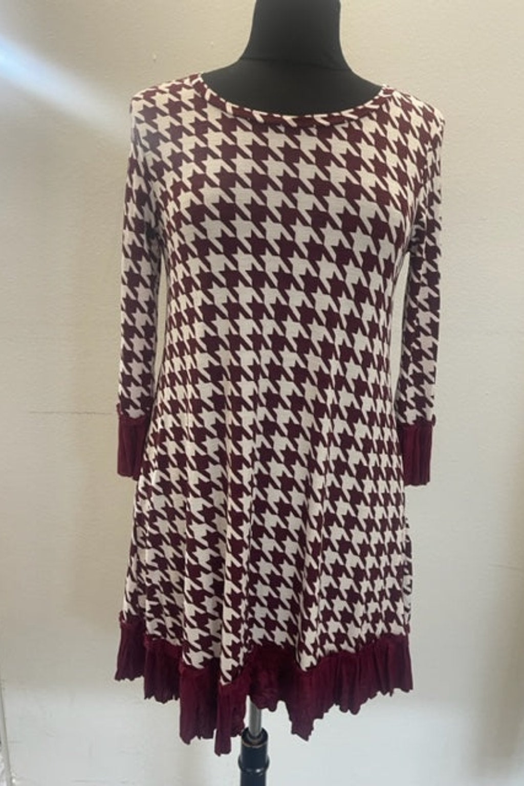 Style 20899 Burgundy Houndstooth Dress