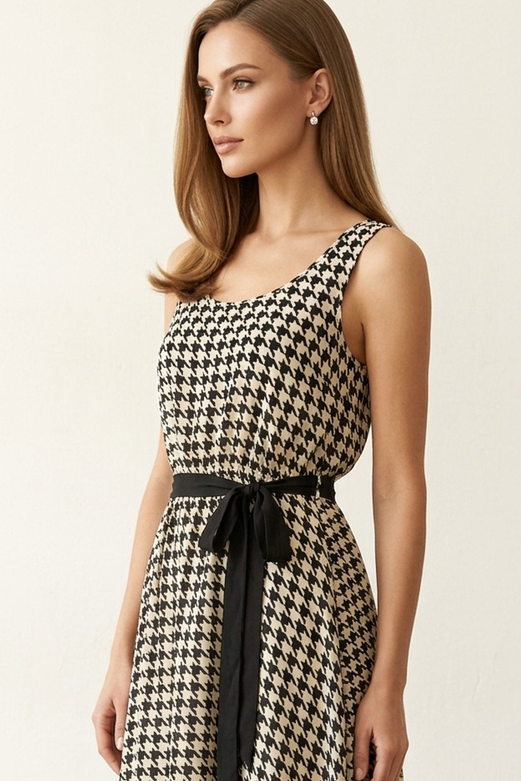 10534 Black & White Houndstooth Flowy Midi Dress