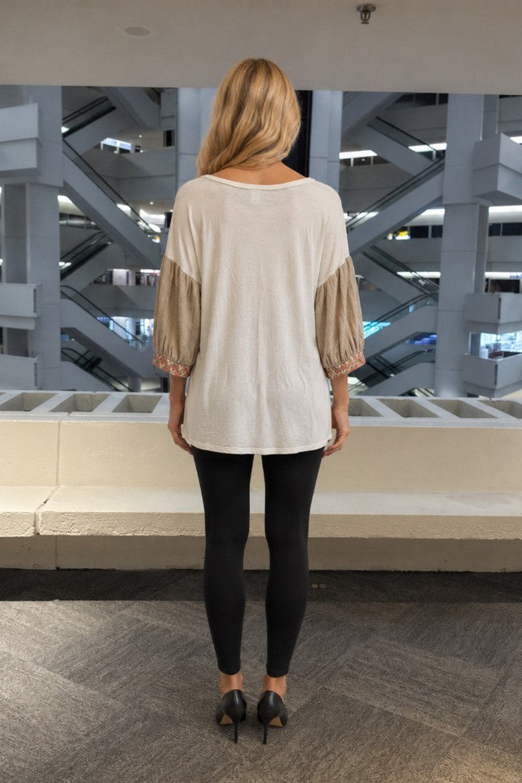 B5133 Color Block Puff-Sleeve Babydoll Top