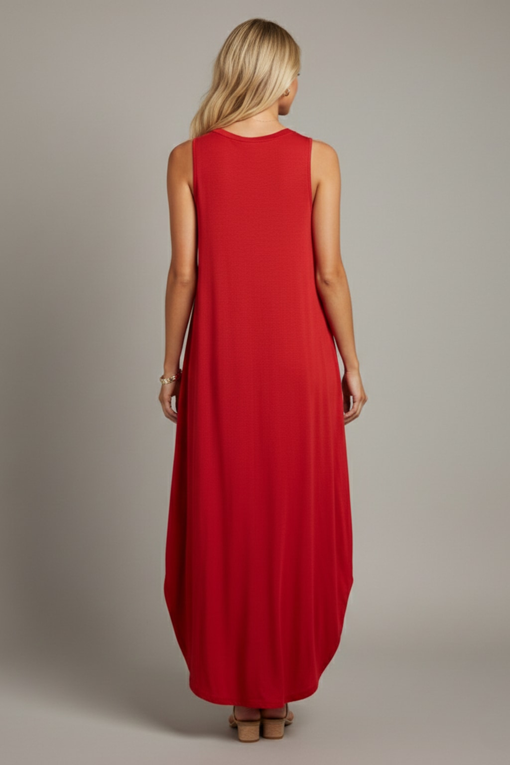 9073 Scarlet Showstopper Sleeveless Maxi Dress
