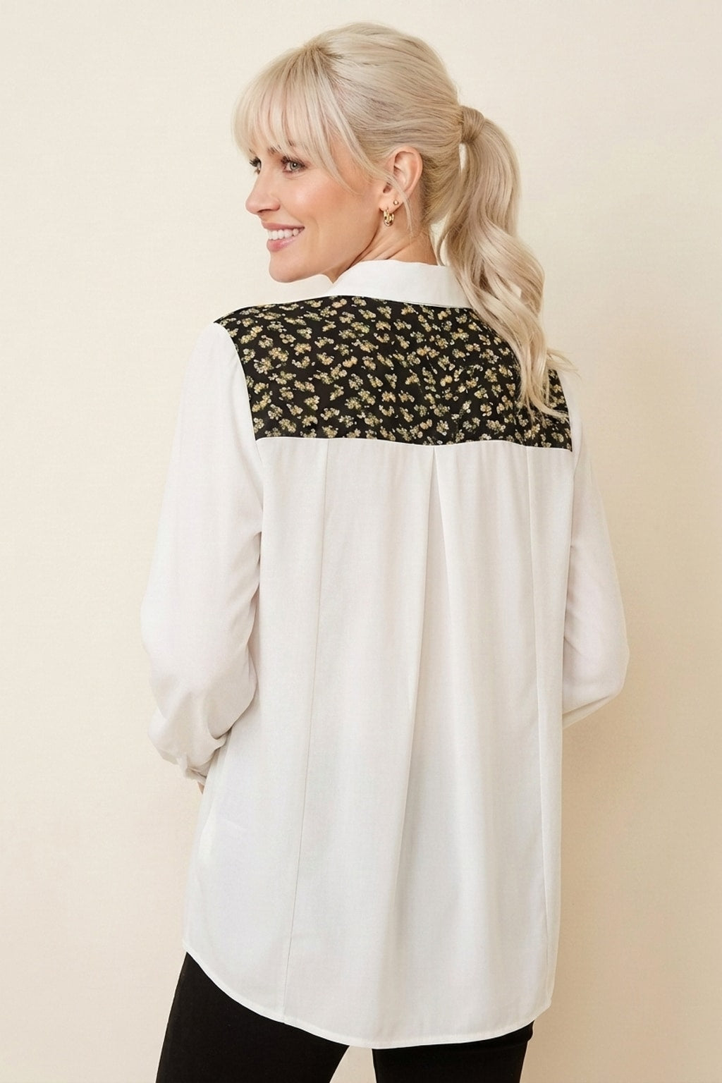 9098 Black Floral & Stripe Blouse